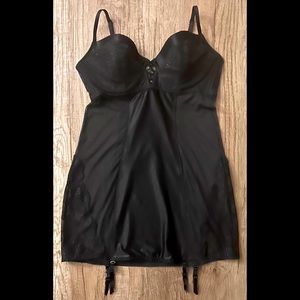 Victoria’s Secret Black Corset 34C